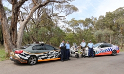 ACT and NSW Police with vehicles